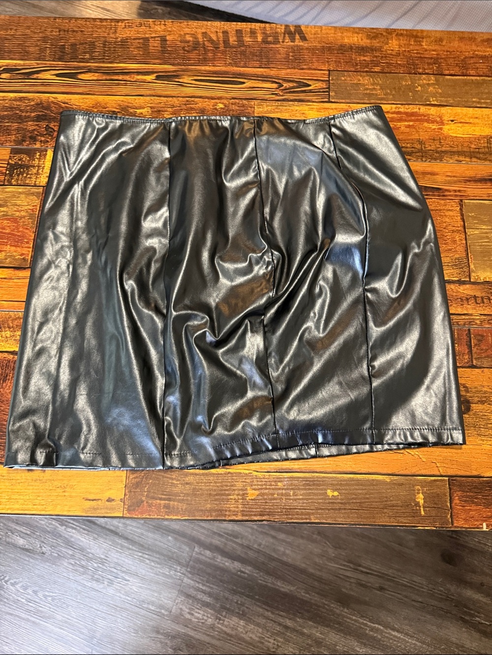 SHEIN Black Faux Leather Mini Skirt